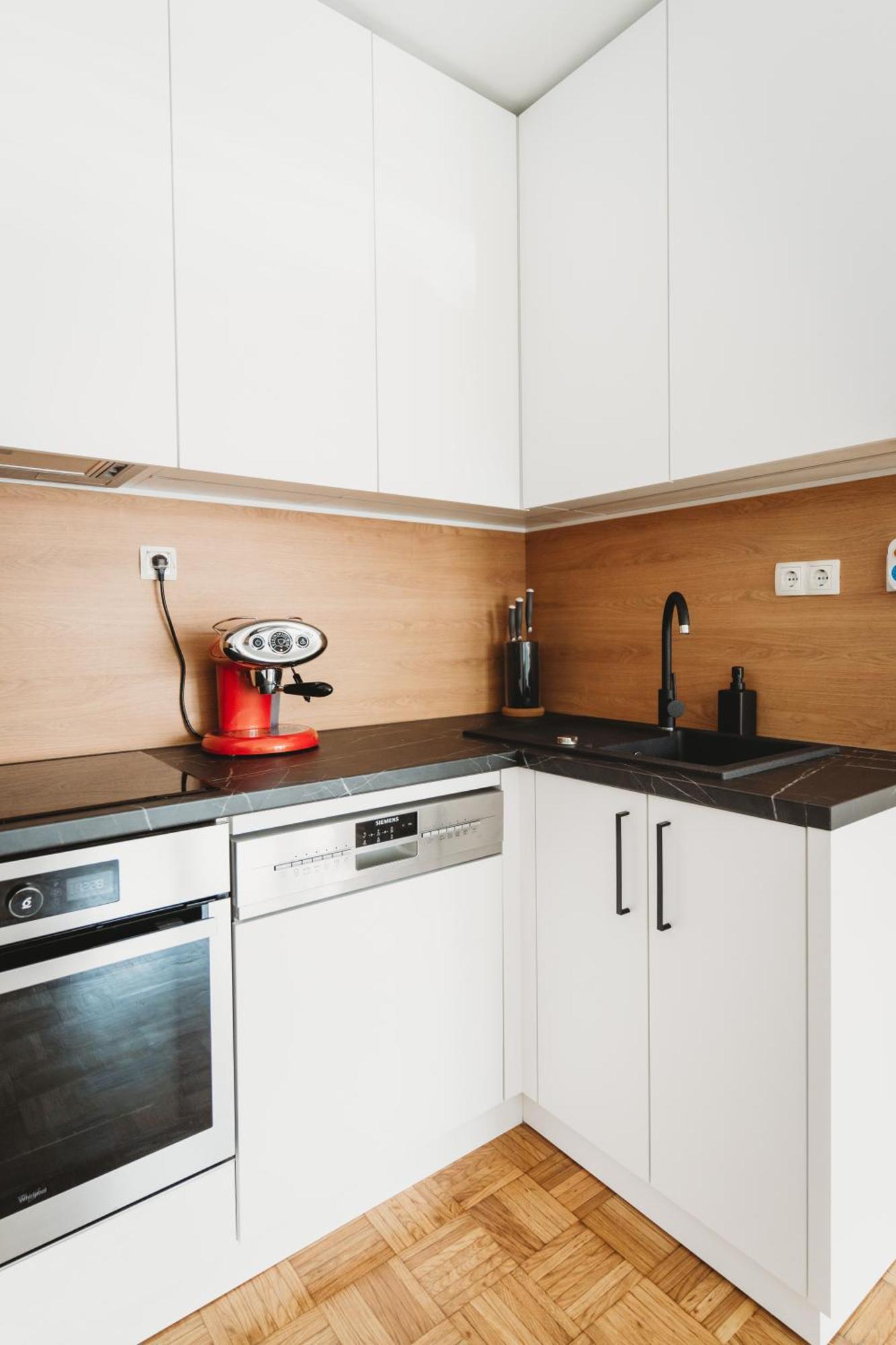 Peaceful Little Retreat, Spacious Free Garage Park ليوبليانا المظهر الخارجي الصورة